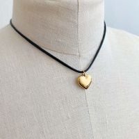 Black Cord Heart Drop Necklace (Color: Gold)